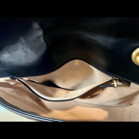 SOLD x x Gucci Calfskin Matelasse Large GG Marmont Shoulder Bag - Picture 12 of 17